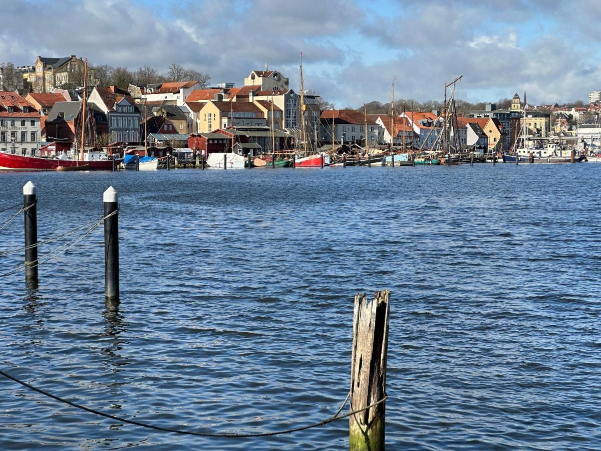 Weitblick - Mit Strandkorb, Mehr Meer Geht Nicht Glücksburg Dış mekan fotoğraf